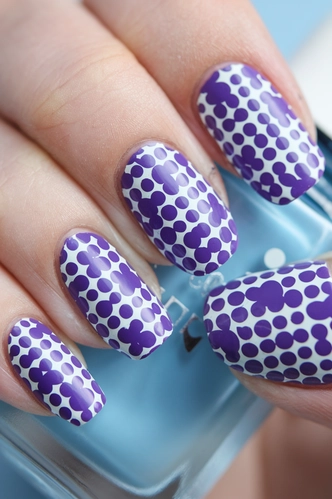 Purple Negative Space Geometric Design