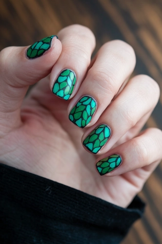 Stained Glass Leaf Pattern